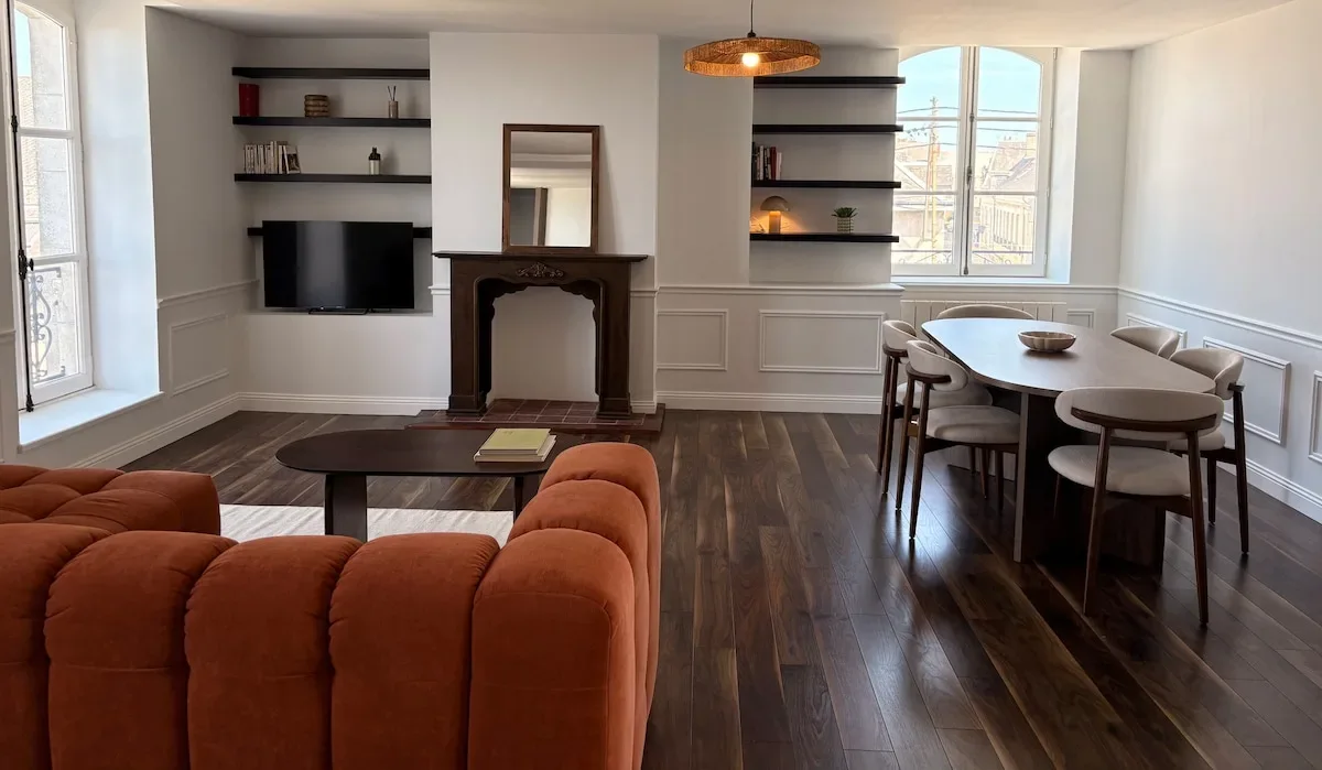 Alma Beaugency Duplex – Spacious and Bright